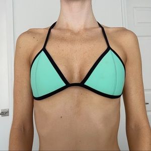 TRIANGL SWIMWEAR BIKINI TOP